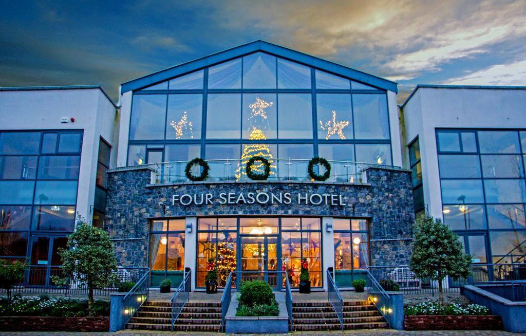 Four Seasons Hotel, 卡林福德 外观 照片